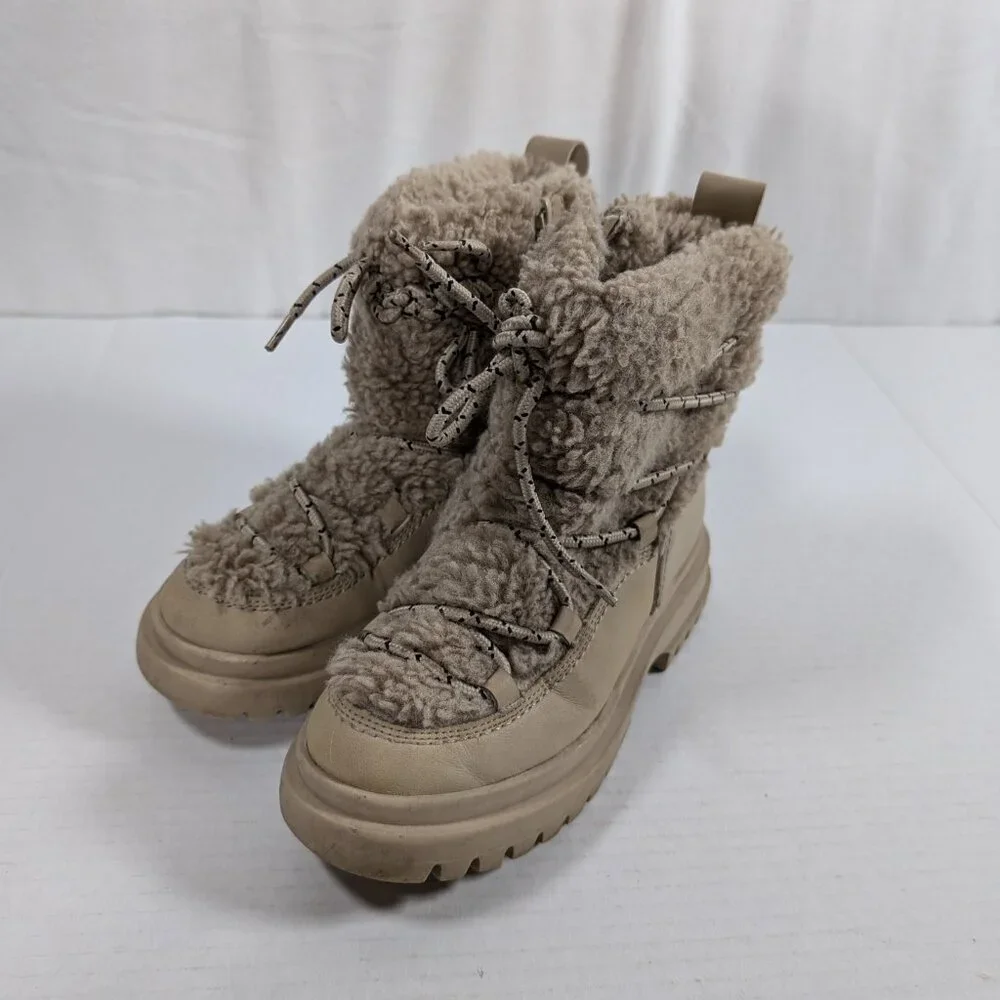 Zara kids boots size 33 (us size 1.5)